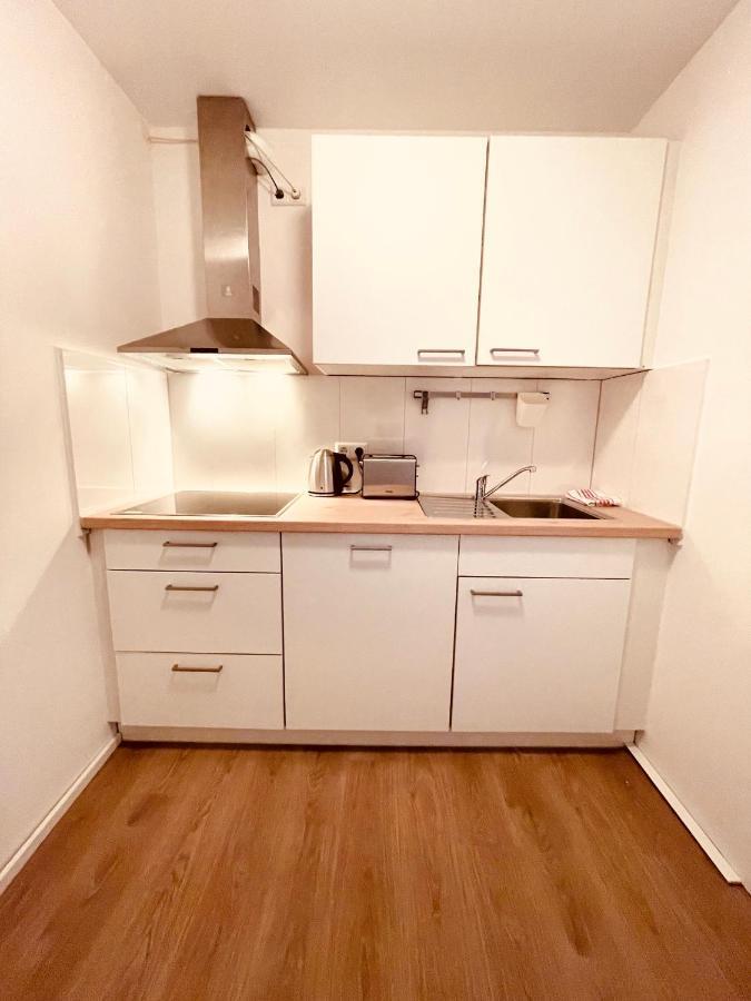 Frisch Renoviertes Und Charmantes Apartment Штутгарт Экстерьер фото